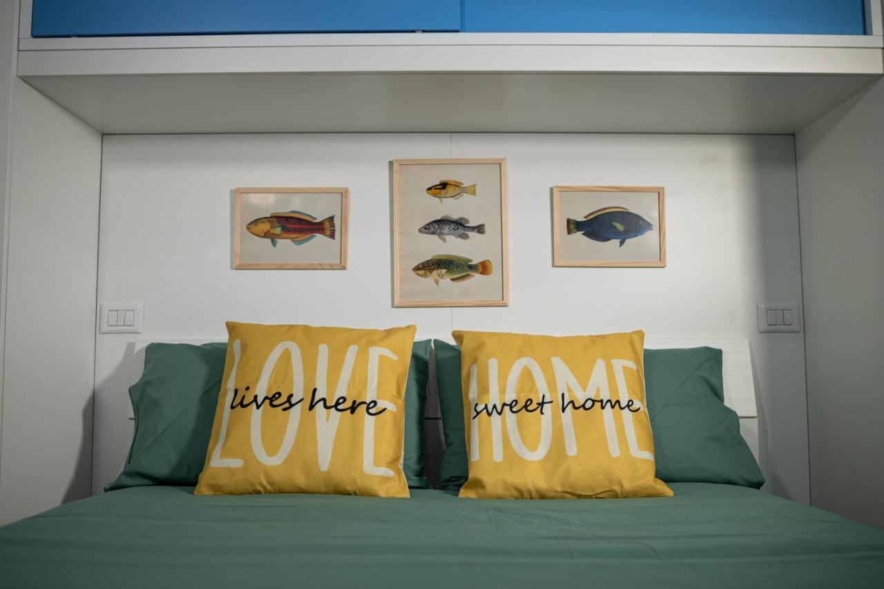 Sunset Luxury Rooms Castellammare di Stabia Exterior foto