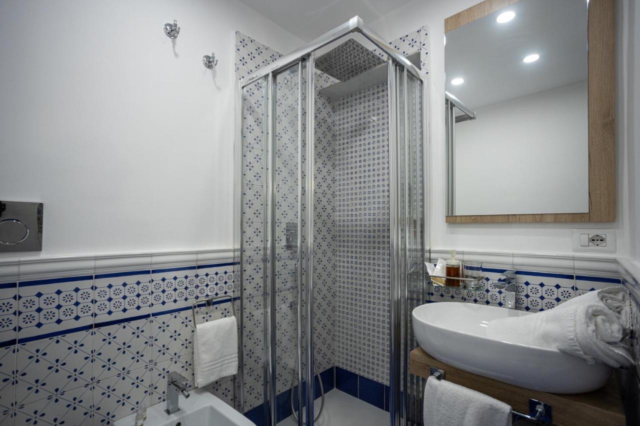 Sunset Luxury Rooms Castellammare di Stabia Exterior foto